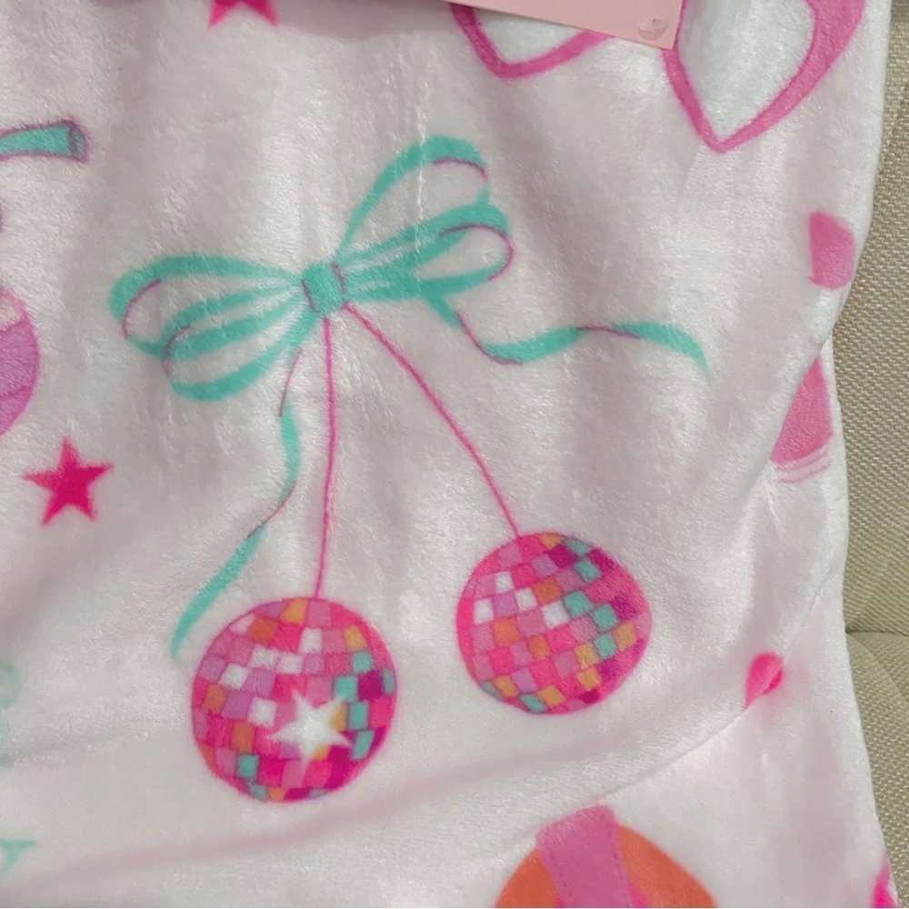 NEW Savannah‎ Sweet Pink Disco Cowgirl Plush Throw Blanket 50x60 Yee Haw Western